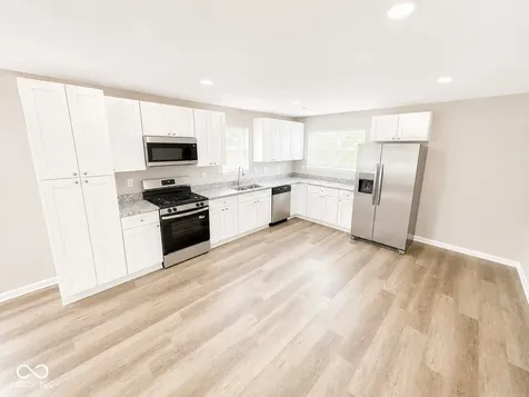 2511 Columbia Avenue Indianapolis IN 46205