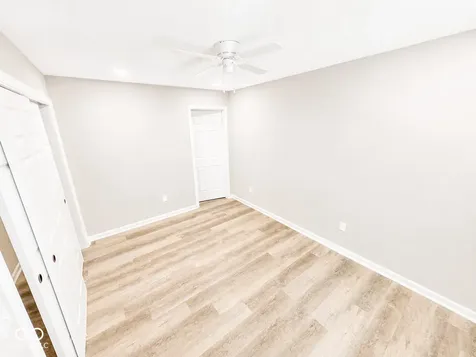 2511 Columbia Avenue Indianapolis IN 46205