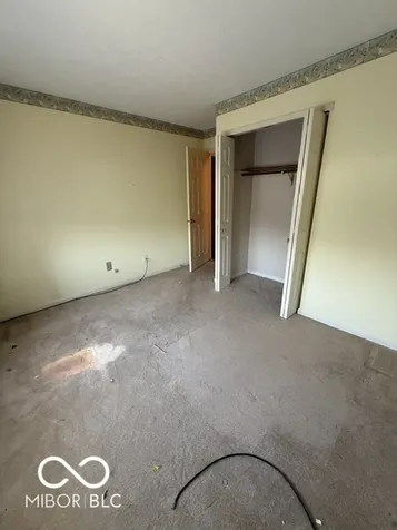 1763 Wellesley Lane Indianapolis IN 46219