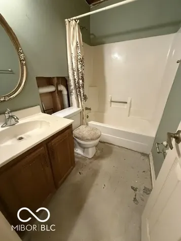 1763 Wellesley Lane Indianapolis IN 46219