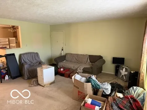 1763 Wellesley Lane Indianapolis IN 46219