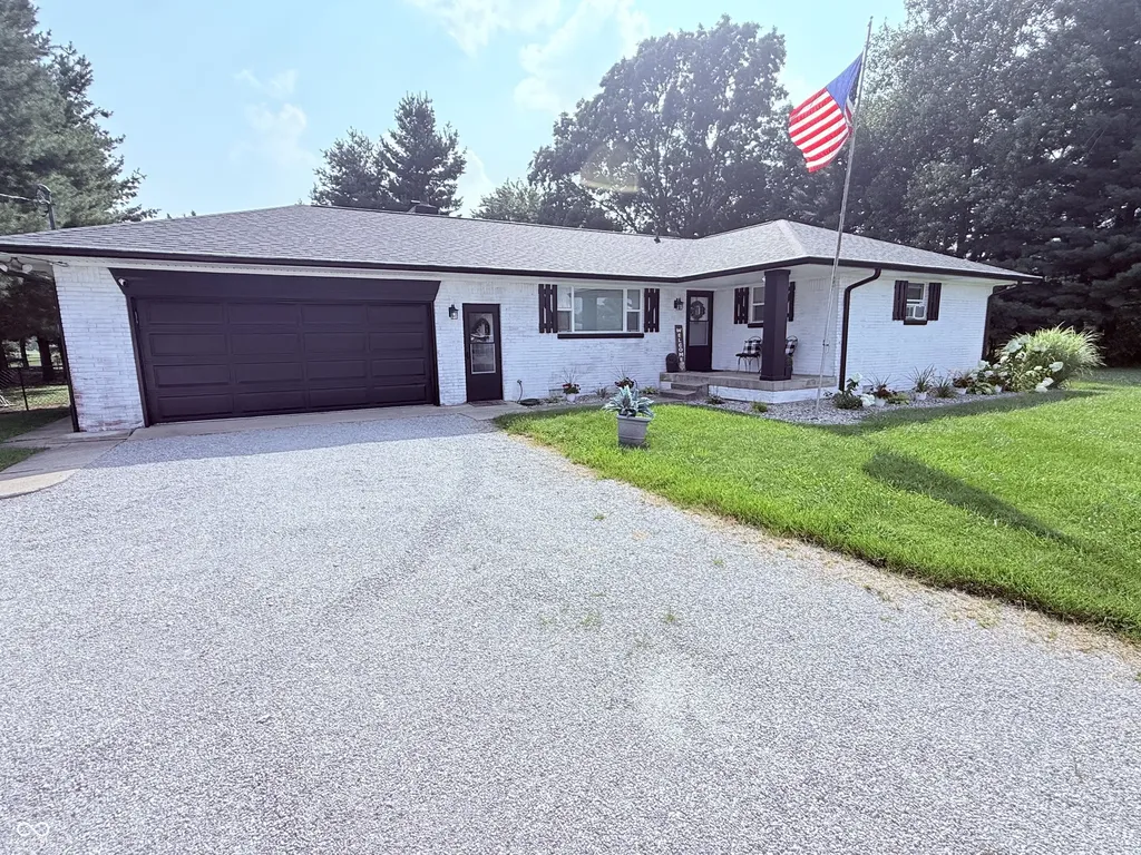 7699 N Frontage Road Fairland IN 46126