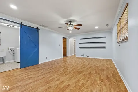 217 Woodhill Drive Indianapolis IN 46227
