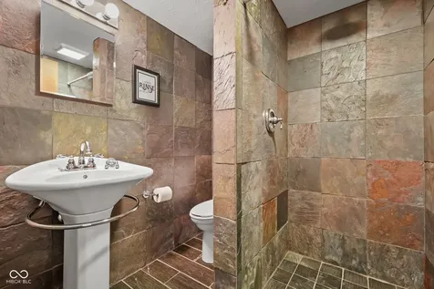 217 Woodhill Drive Indianapolis IN 46227