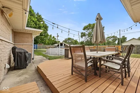 217 Woodhill Drive Indianapolis IN 46227