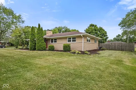 217 Woodhill Drive Indianapolis IN 46227