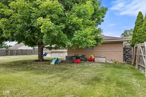 217 Woodhill Drive Indianapolis IN 46227