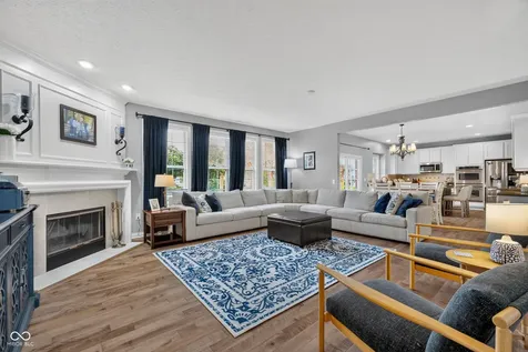 13272 Talon Crest Drive Fishers IN 46037