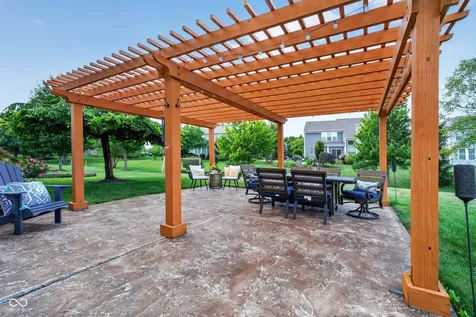 13272 Talon Crest Drive Fishers IN 46037