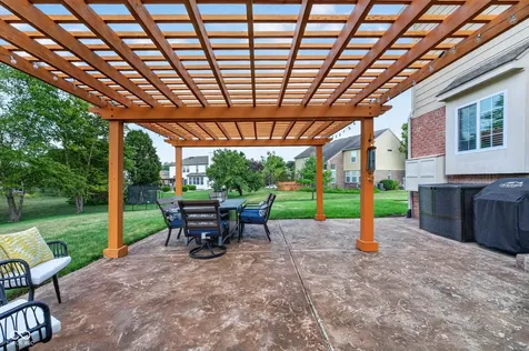 13272 Talon Crest Drive Fishers IN 46037
