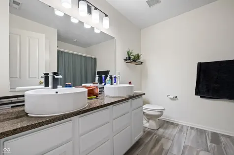 1194 Cavendish Drive Carmel IN 46032