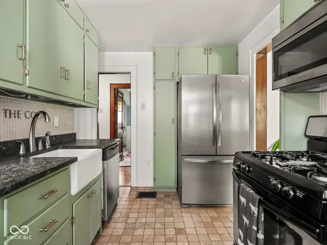 2640 Allen Avenue Indianapolis IN 46203