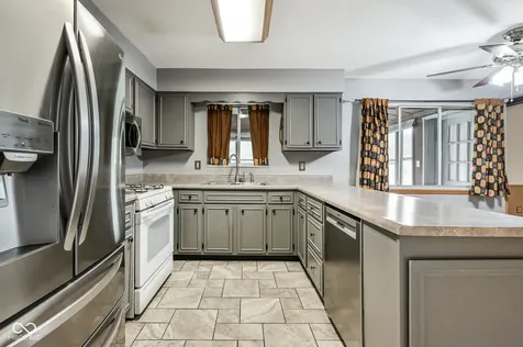 2724 Andy Drive Indianapolis IN 46229