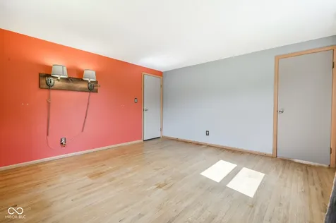 2724 Andy Drive Indianapolis IN 46229