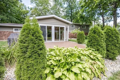 9317 Sherwood Lane Indianapolis IN 46240