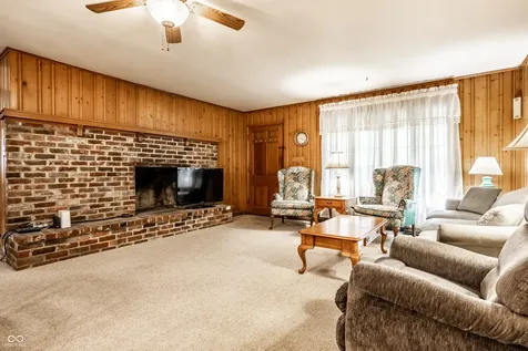1859 Marian Drive Indianapolis IN 46240