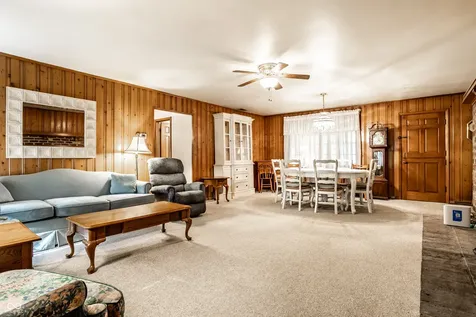 1859 Marian Drive Indianapolis IN 46240