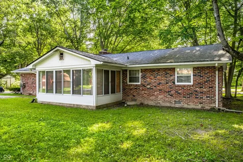 1859 Marian Drive Indianapolis IN 46240
