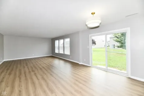 2560 Cabin Hill Road Indianapolis IN 46229