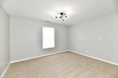 2560 Cabin Hill Road Indianapolis IN 46229