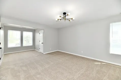 2560 Cabin Hill Road Indianapolis IN 46229