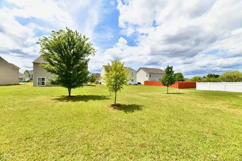 2560 Cabin Hill Road Indianapolis IN 46229