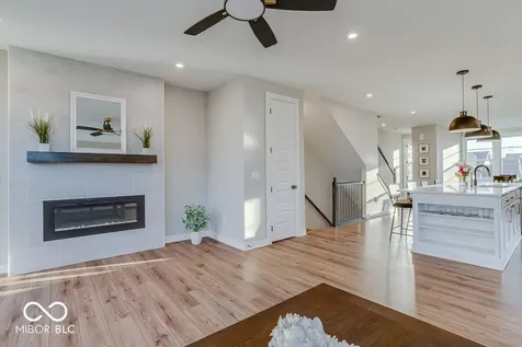 7291 Bayview Run Mccordsville IN 46055