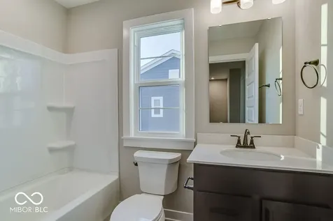 7291 Bayview Run Mccordsville IN 46055