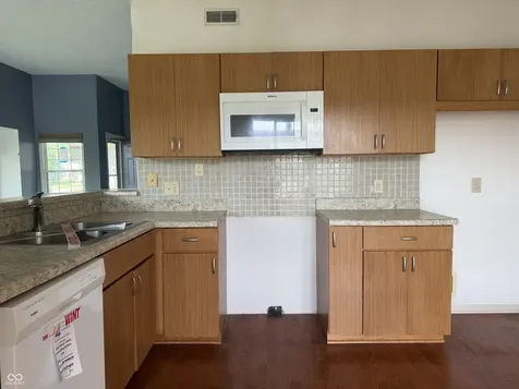 8117 Crook Drive N Indianapolis IN 46256