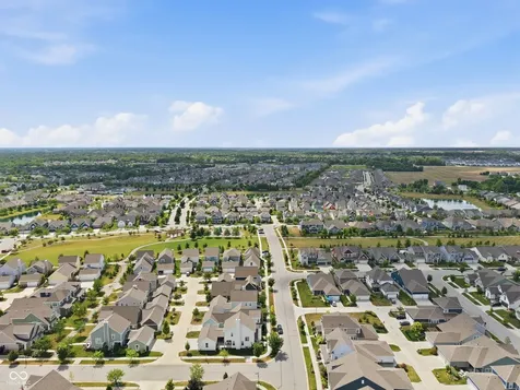 15471 Heatherbank Drive Westfield IN 46074