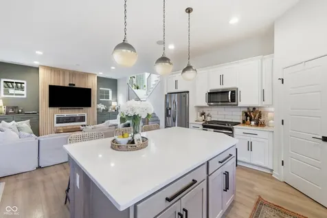 15471 Heatherbank Drive Westfield IN 46074