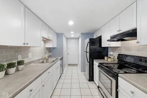 7548 Castleton Farms West Drive Indianapolis IN 46256