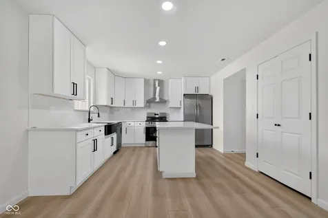 2944 Corbin Drive Indianapolis IN 46217