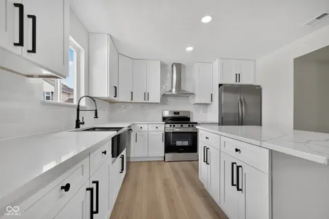 2944 Corbin Drive Indianapolis IN 46217