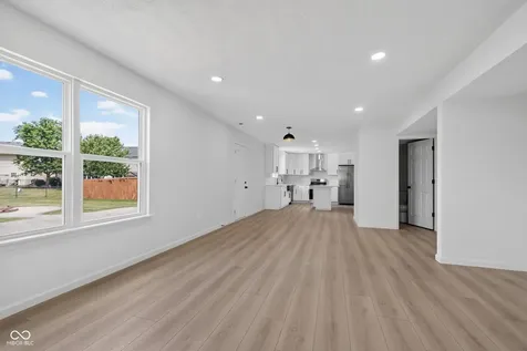 2944 Corbin Drive Indianapolis IN 46217