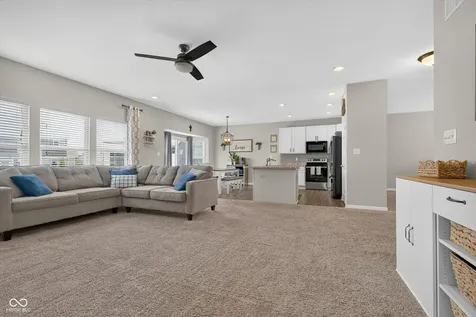 4221 Blue Note Drive Indianapolis IN 46239