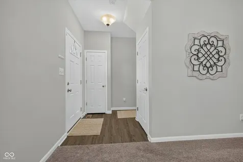 4221 Blue Note Drive Indianapolis IN 46239