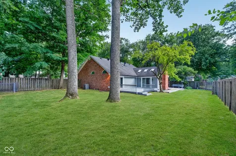 1633 Mace Drive Indianapolis IN 46229