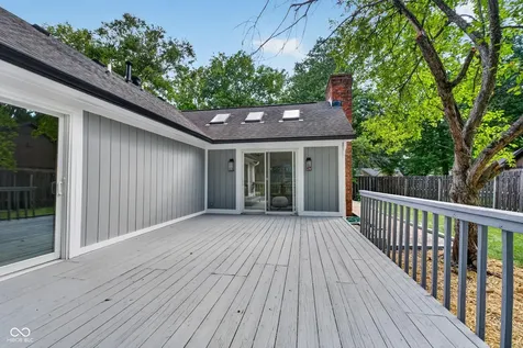 1633 Mace Drive Indianapolis IN 46229