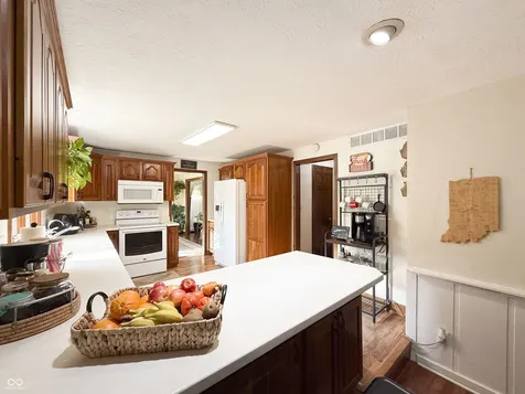 1020 Monteray Road Greenwood IN 46143