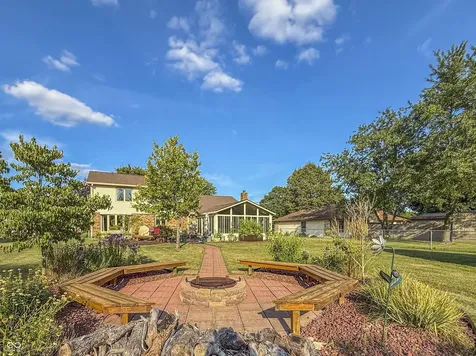 1020 Monteray Road Greenwood IN 46143