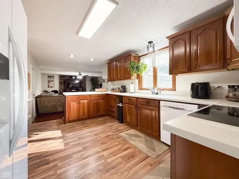 1020 Monteray Road Greenwood IN 46143
