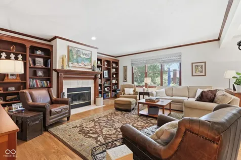 2127 Corsican Circle Westfield IN 46074