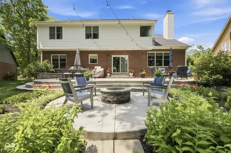 2127 Corsican Circle Westfield IN 46074