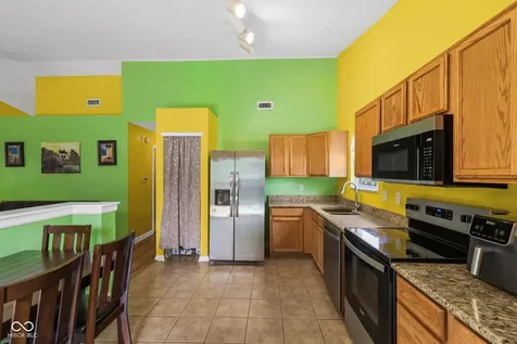 8315 Corinth Place Indianapolis IN 46227