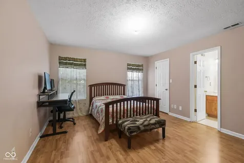 8315 Corinth Place Indianapolis IN 46227