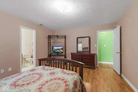 8315 Corinth Place Indianapolis IN 46227