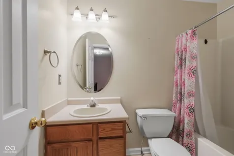 8315 Corinth Place Indianapolis IN 46227