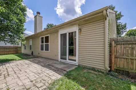 8315 Corinth Place Indianapolis IN 46227