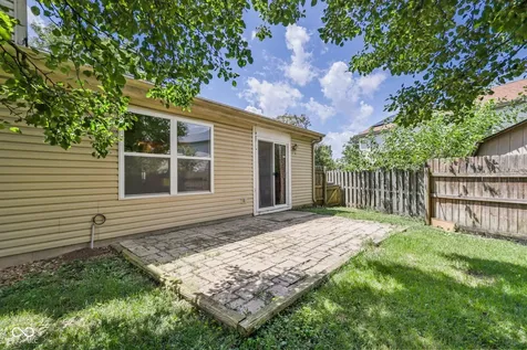 8315 Corinth Place Indianapolis IN 46227